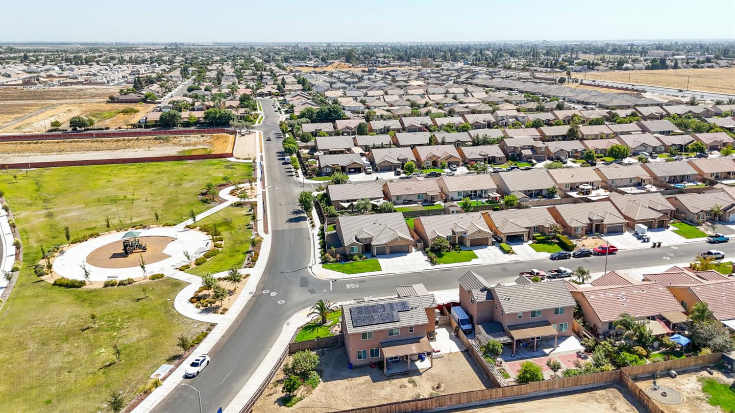 2587 Isleworth Avenue