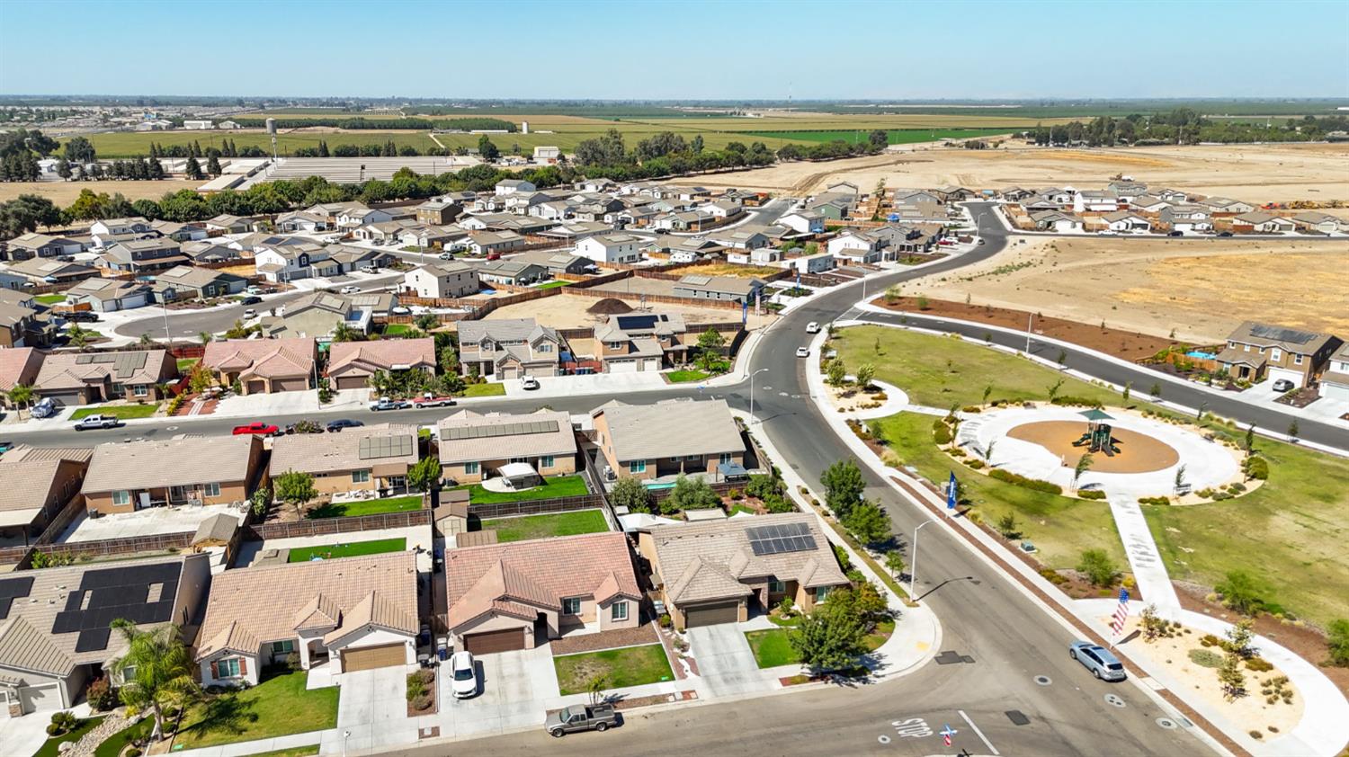 2587 Isleworth Avenue