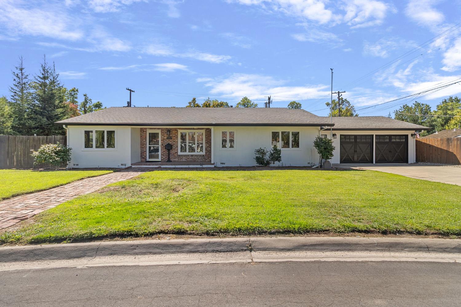 1026 Stanford Avenue