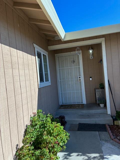 400 E Tuolumne Road