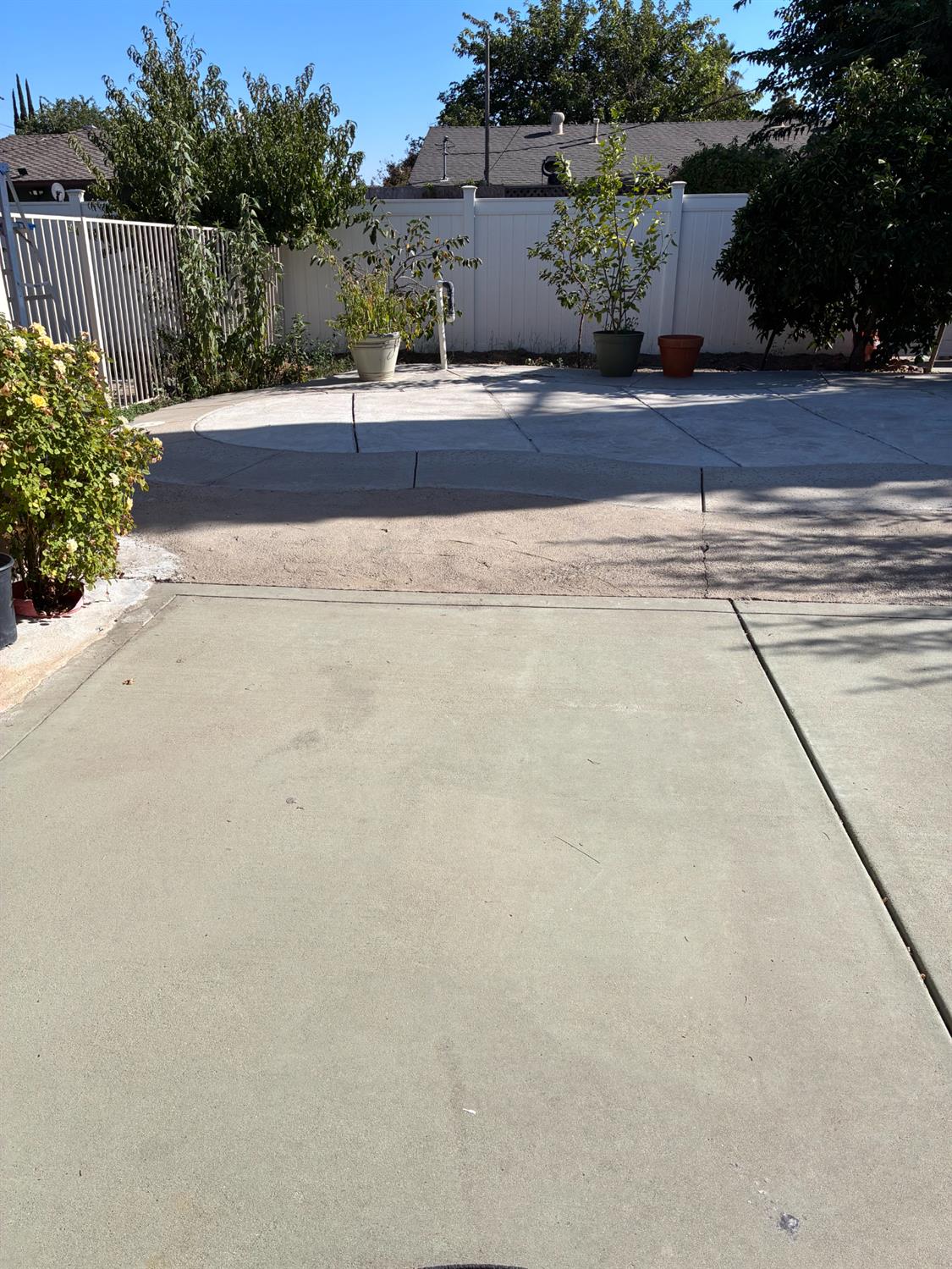400 E Tuolumne Road