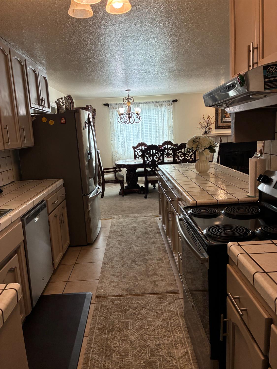 400 E Tuolumne Road