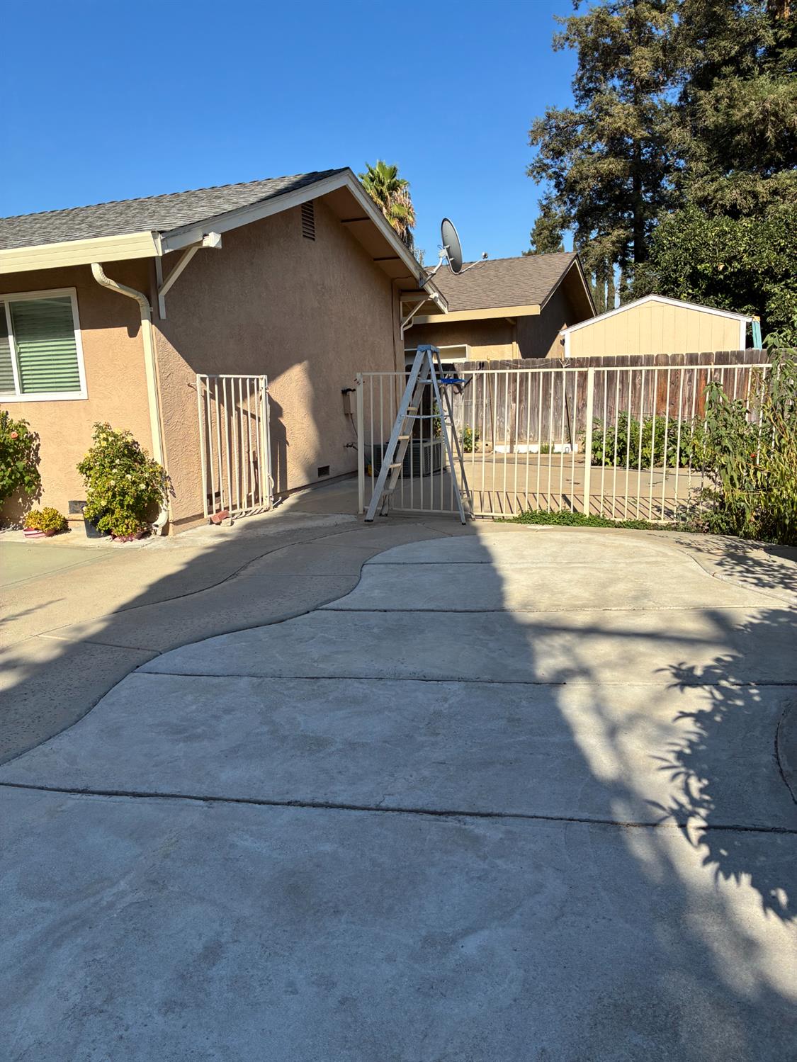 400 E Tuolumne Road