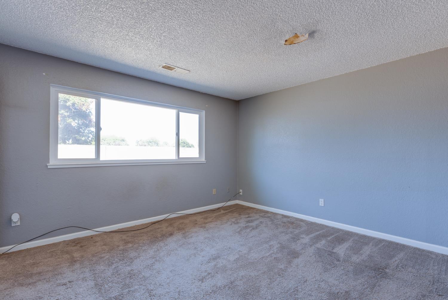 873 Nottingham Drive