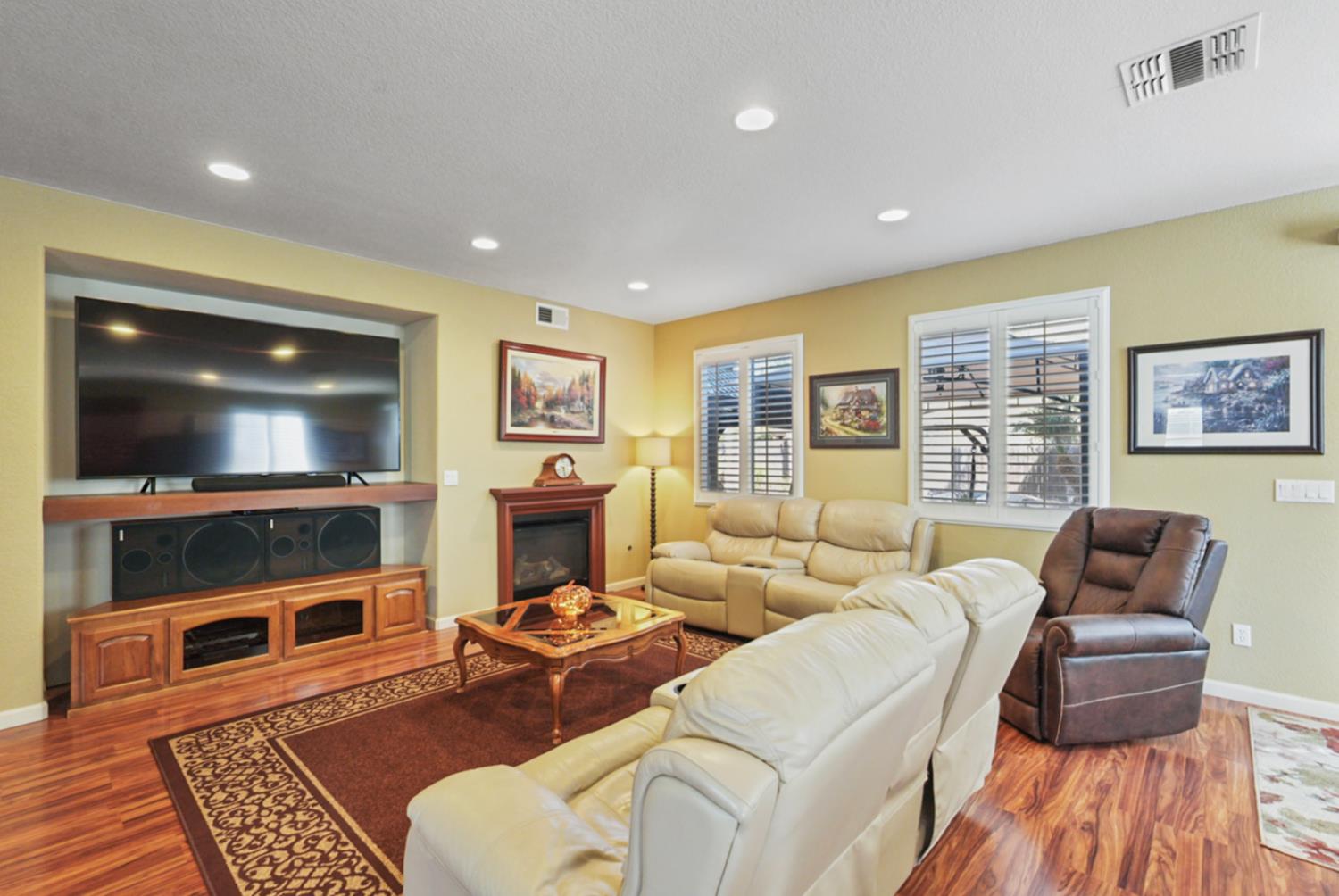 345 Cinnamon Teal Way