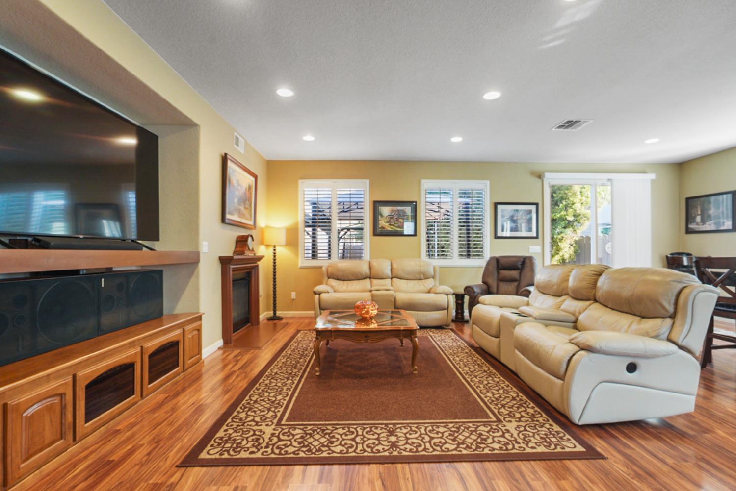 345 Cinnamon Teal Way