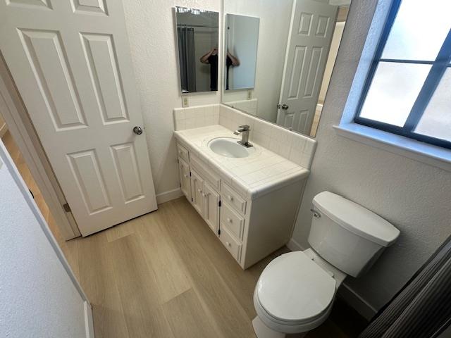 2400 Dutchollow Court