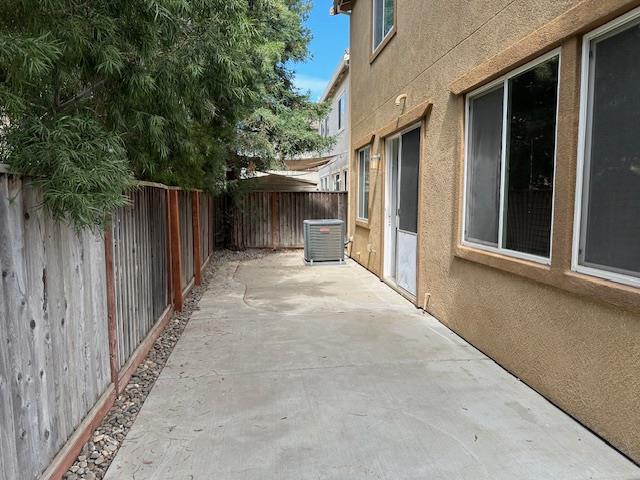 4181 N Berkeley Avenue