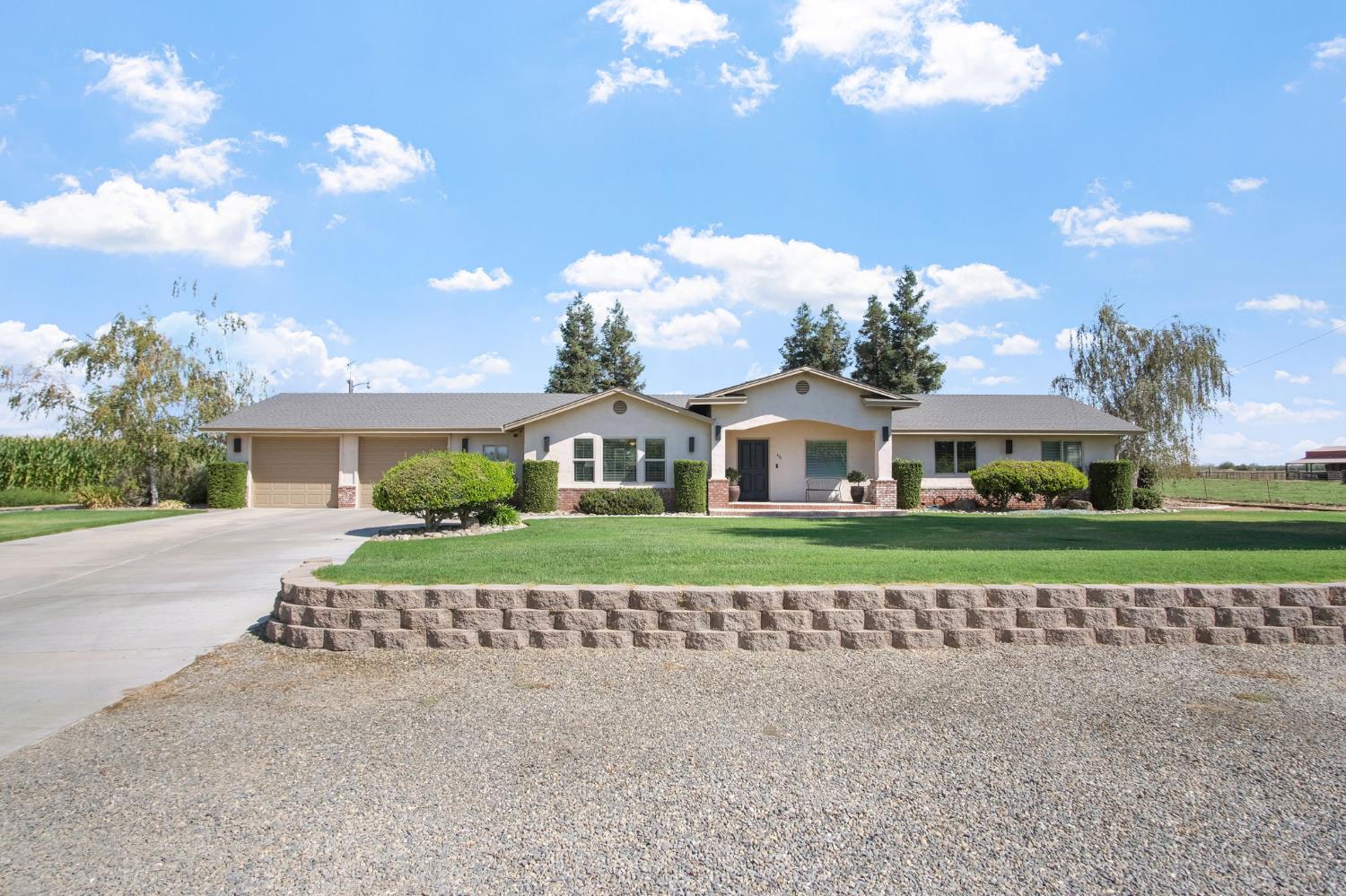 631 E Barnhart Road
