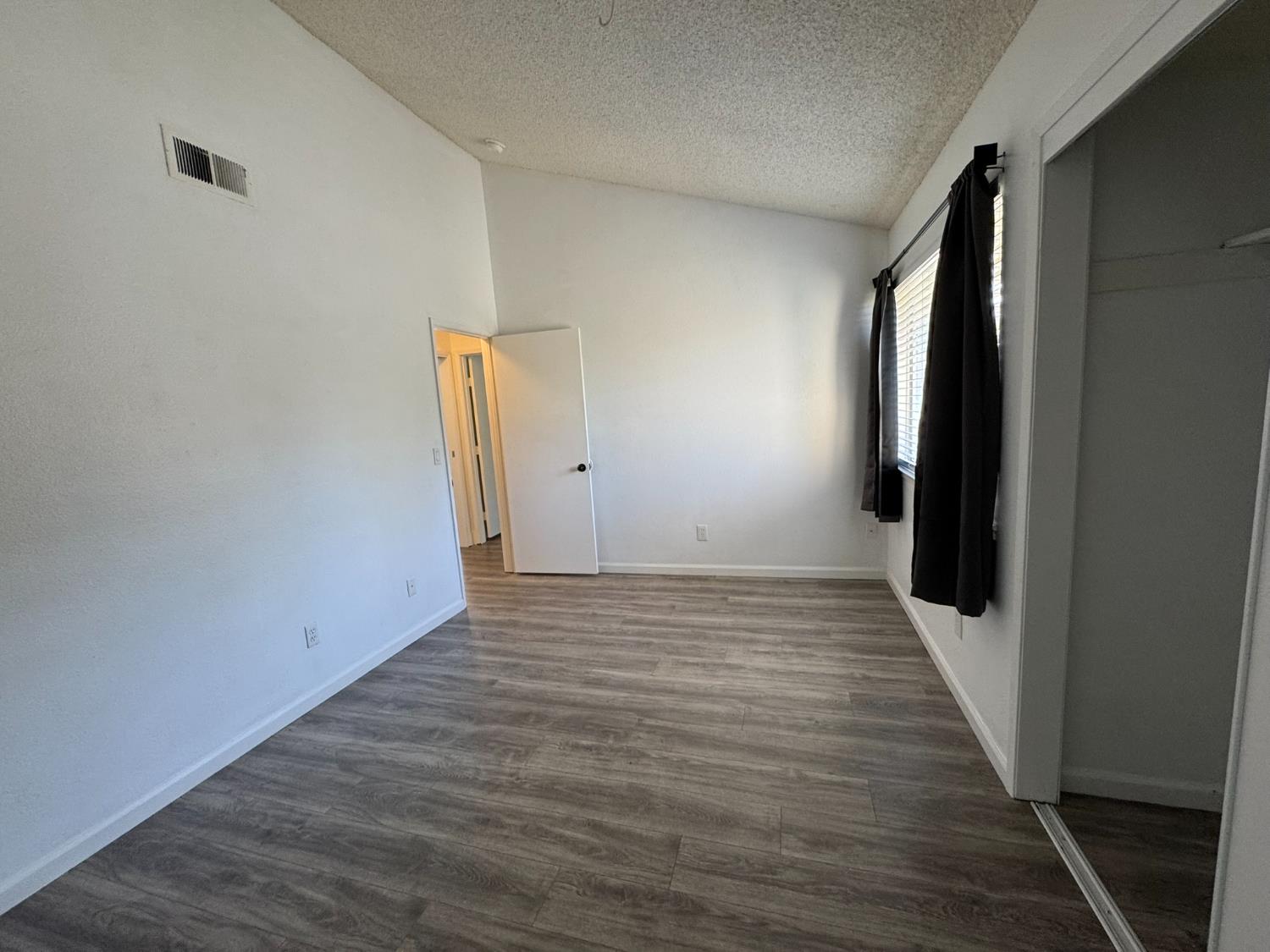 325 Standiford Avenue 7