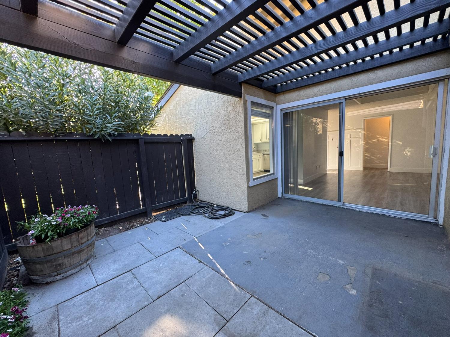 325 Standiford Avenue 7