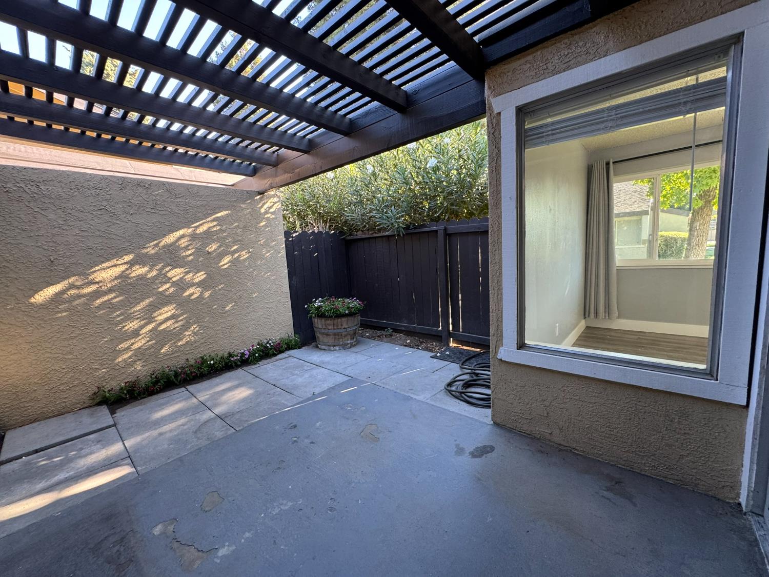 325 Standiford Avenue 7