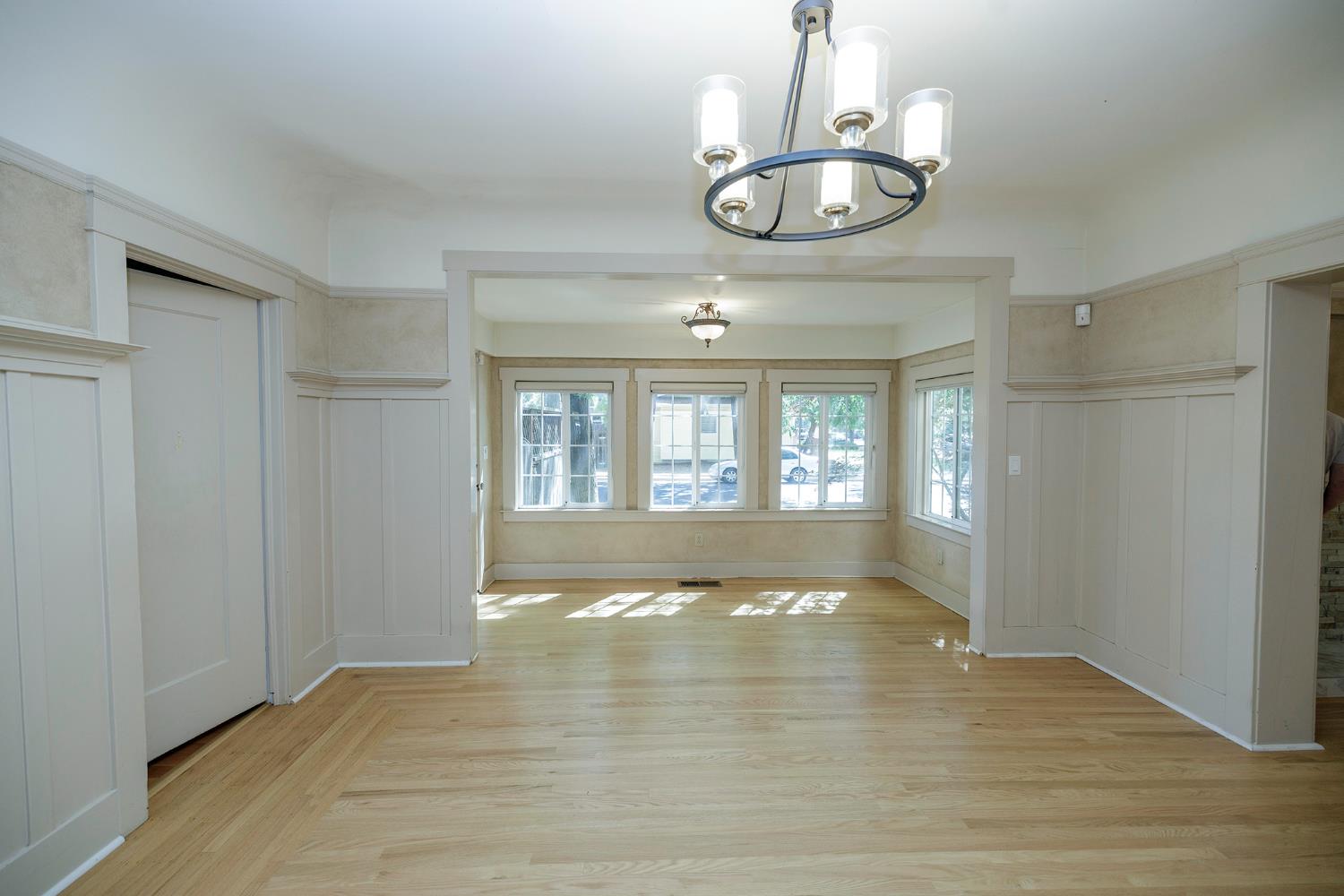 202 Hackberry Avenue