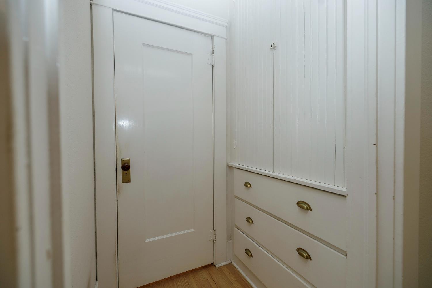 202 Hackberry Avenue