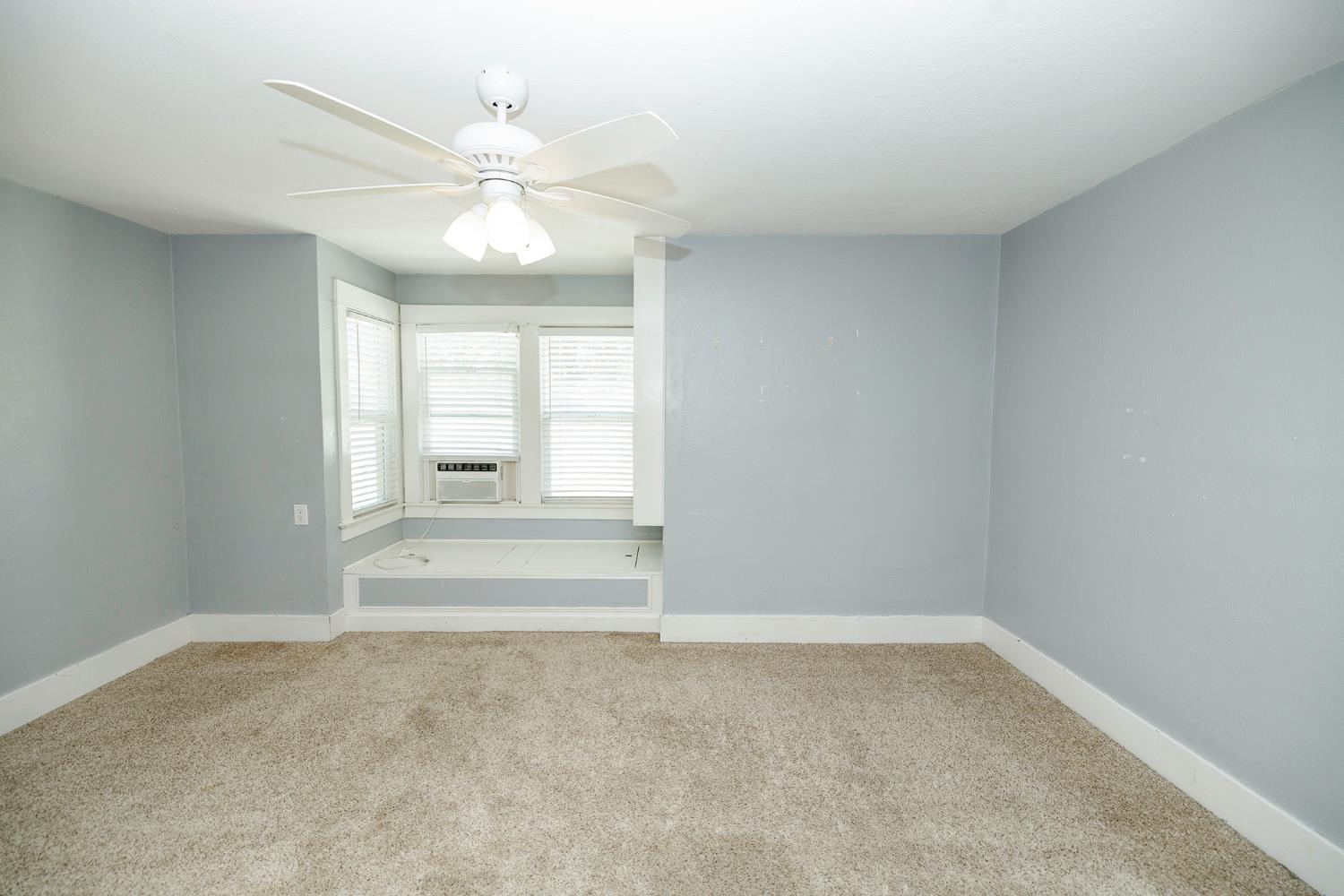 202 Hackberry Avenue