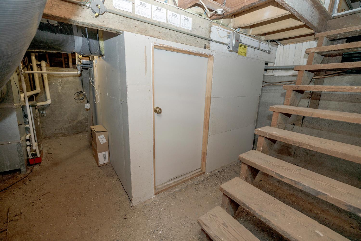 202 Hackberry Avenue