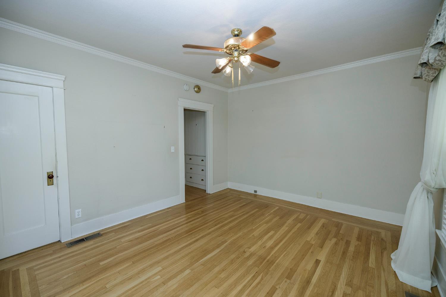 202 Hackberry Avenue