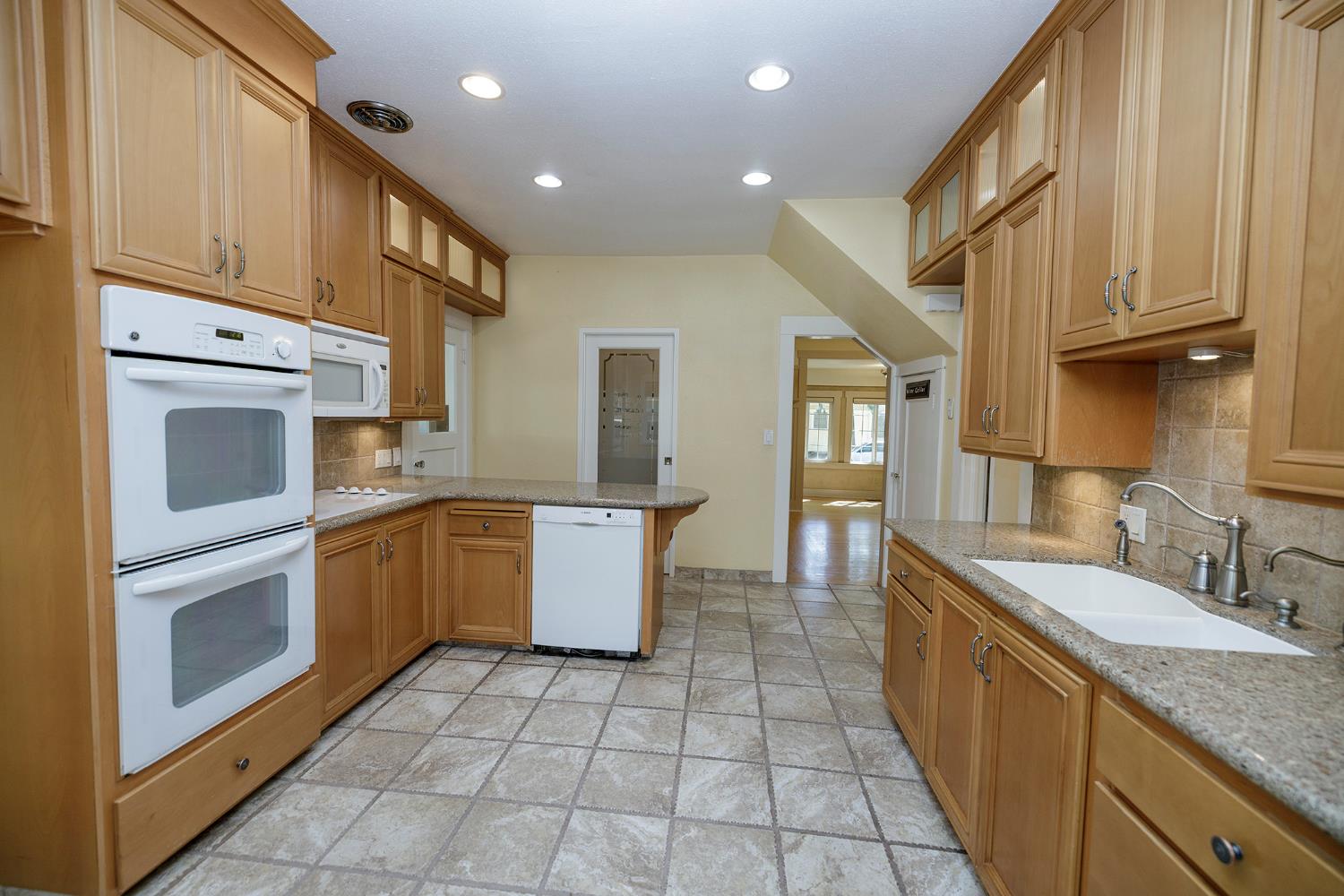 202 Hackberry Avenue