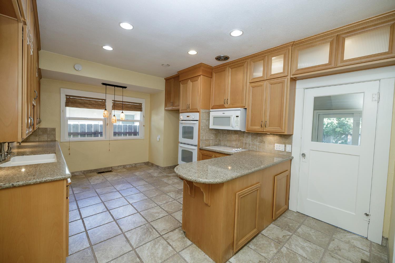 202 Hackberry Avenue