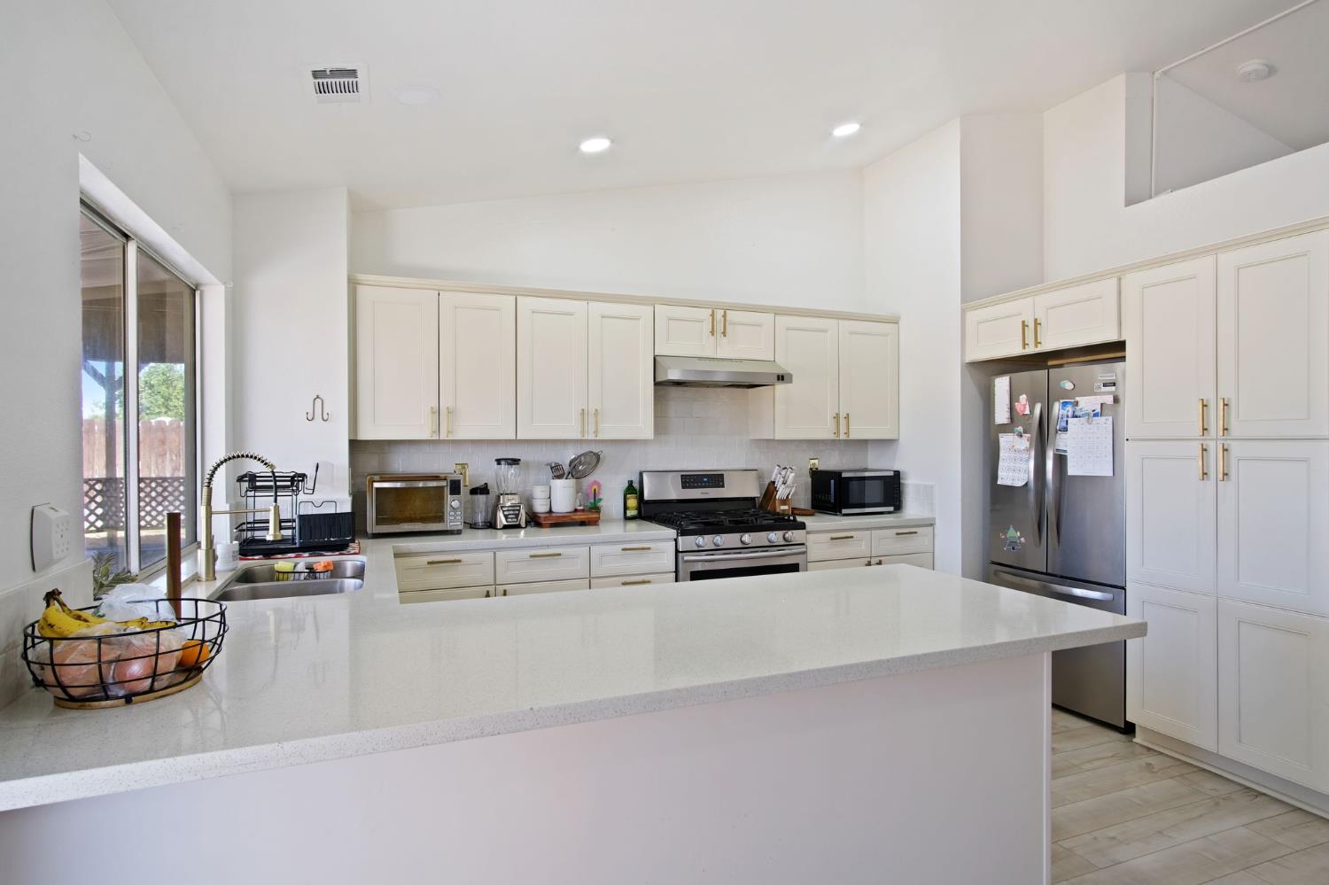 16752 Bradford Court