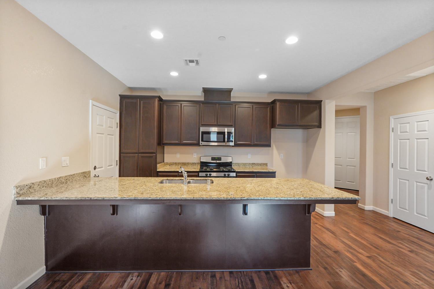 832 Castellona Drive