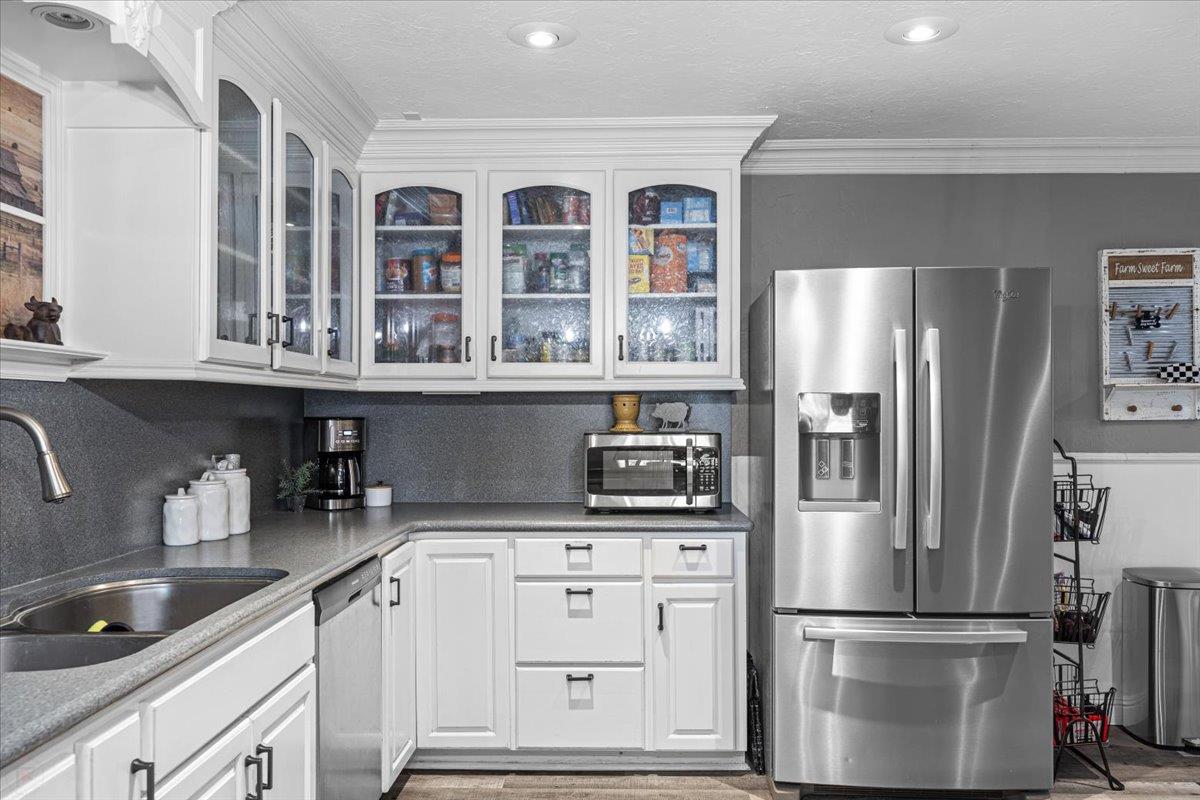 4301 Santa Fe Street