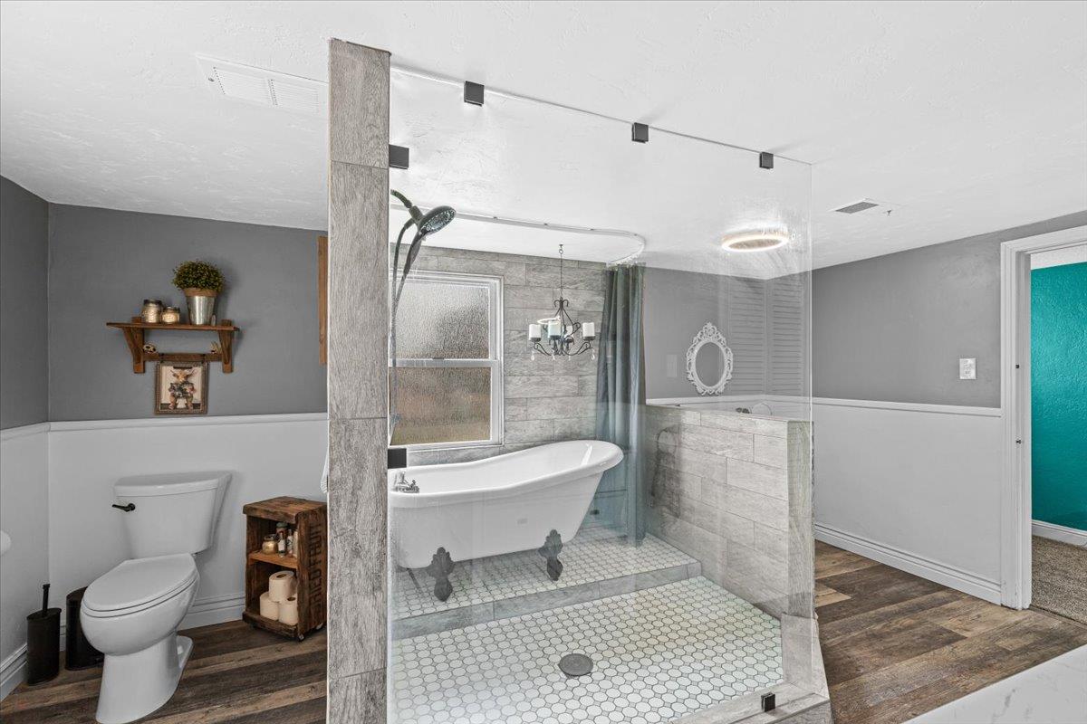 4301 Santa Fe Street