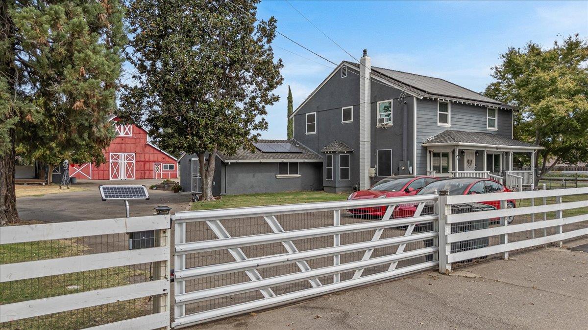 4301 Santa Fe Street