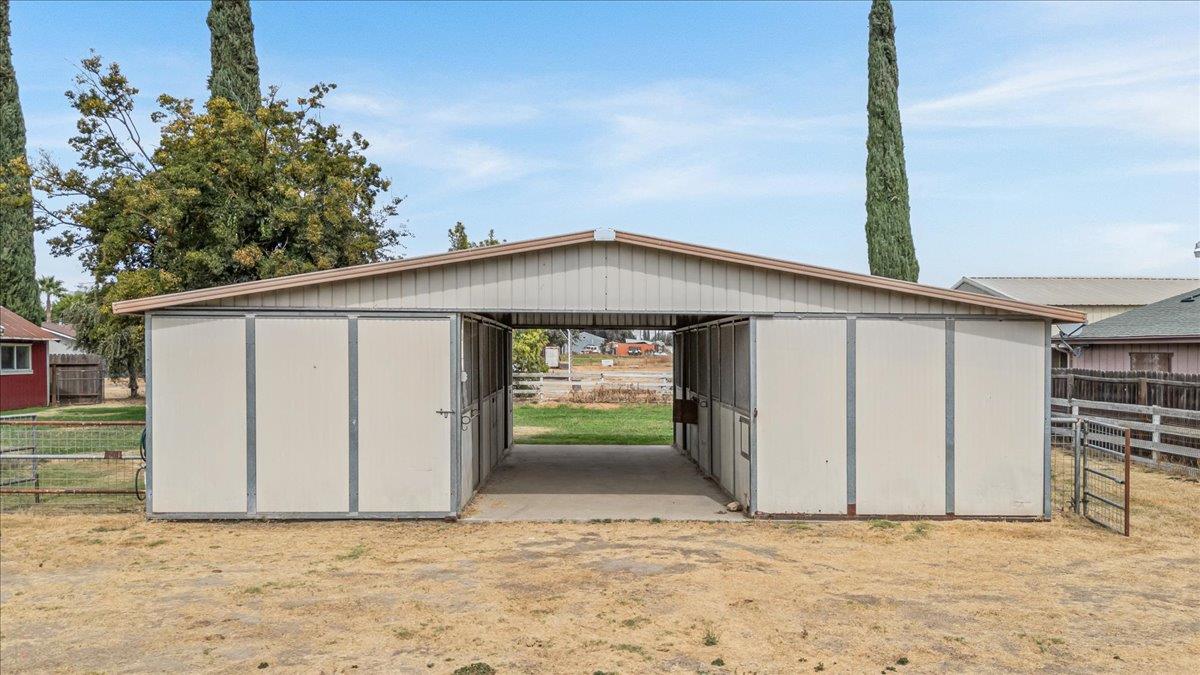 4301 Santa Fe Street