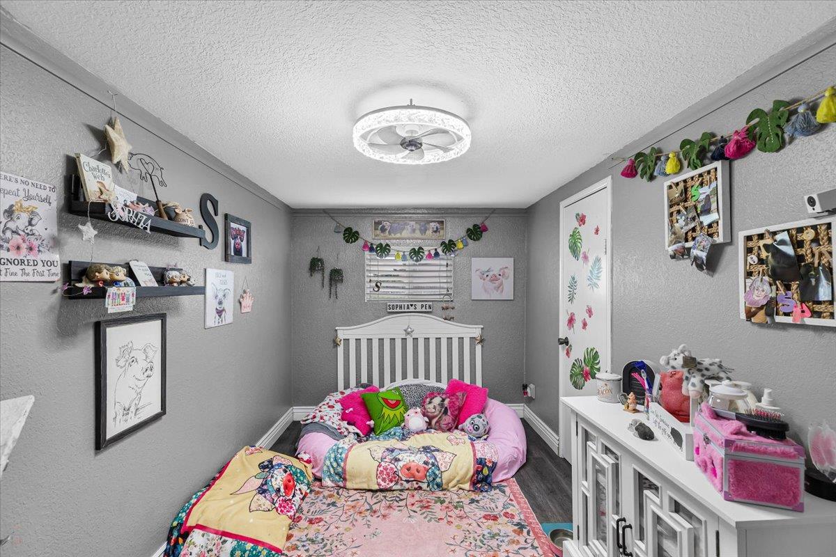 4301 Santa Fe Street