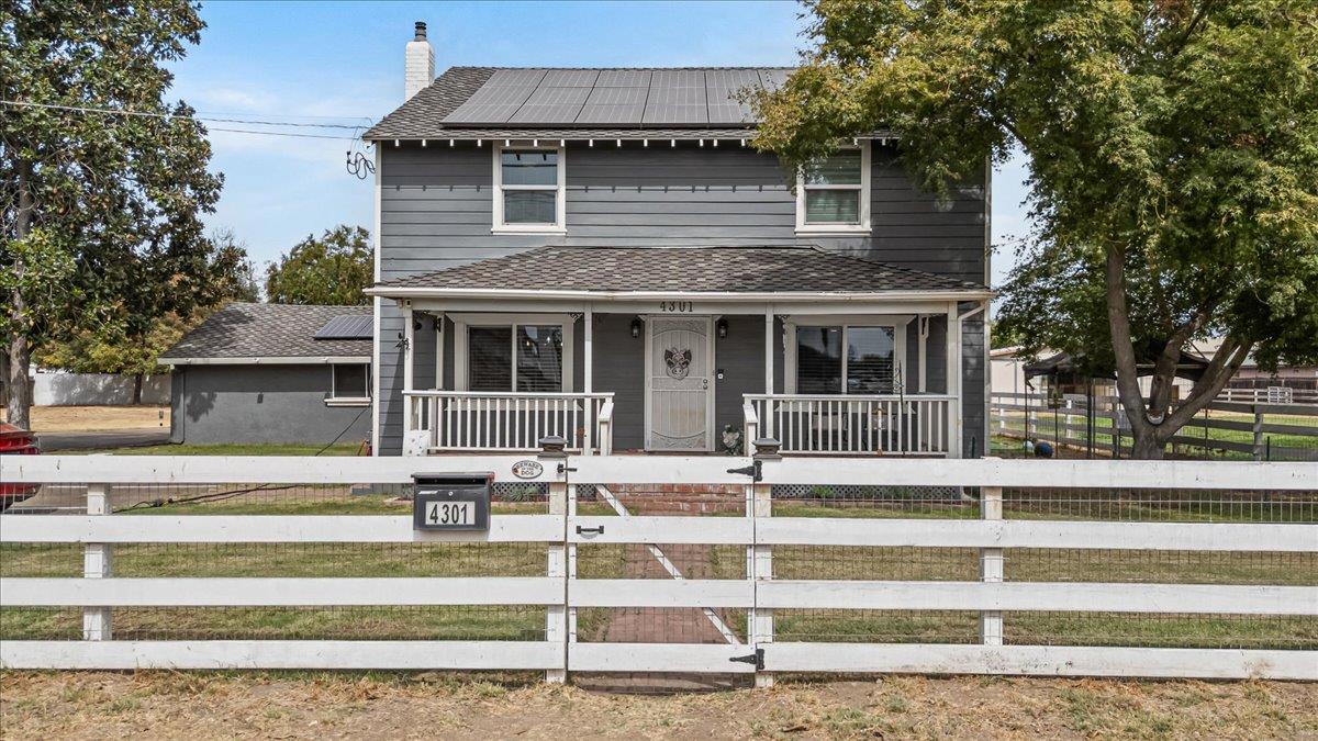 4301 Santa Fe Street