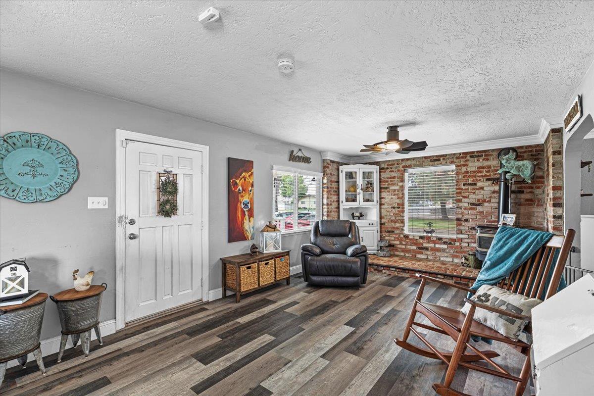 4301 Santa Fe Street