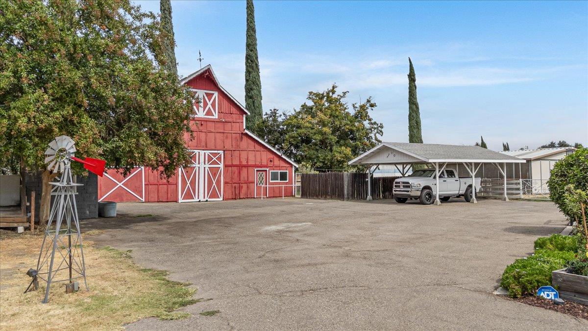 4301 Santa Fe Street