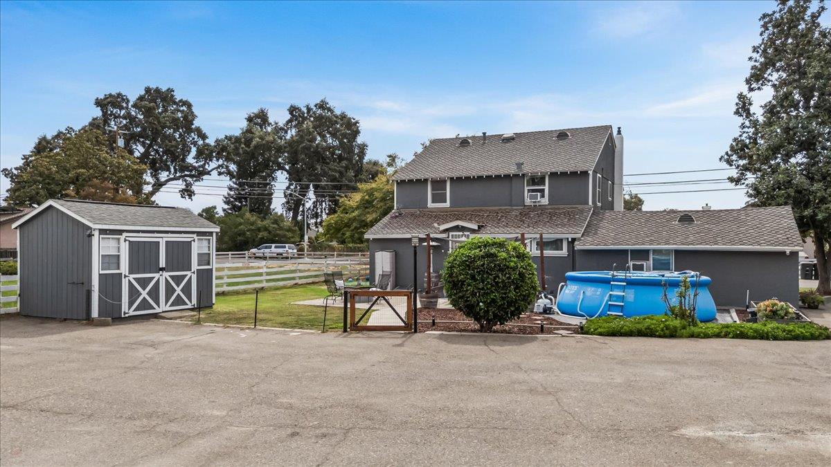 4301 Santa Fe Street