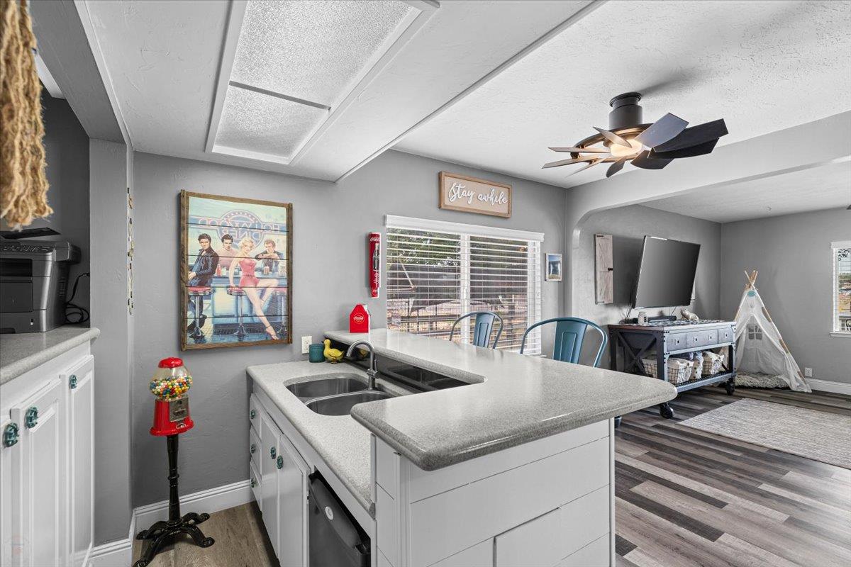 4301 Santa Fe Street