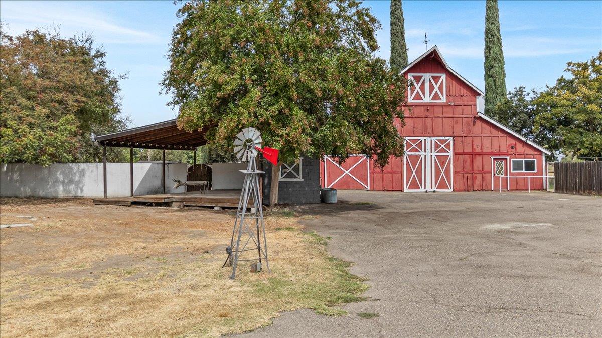 4301 Santa Fe Street