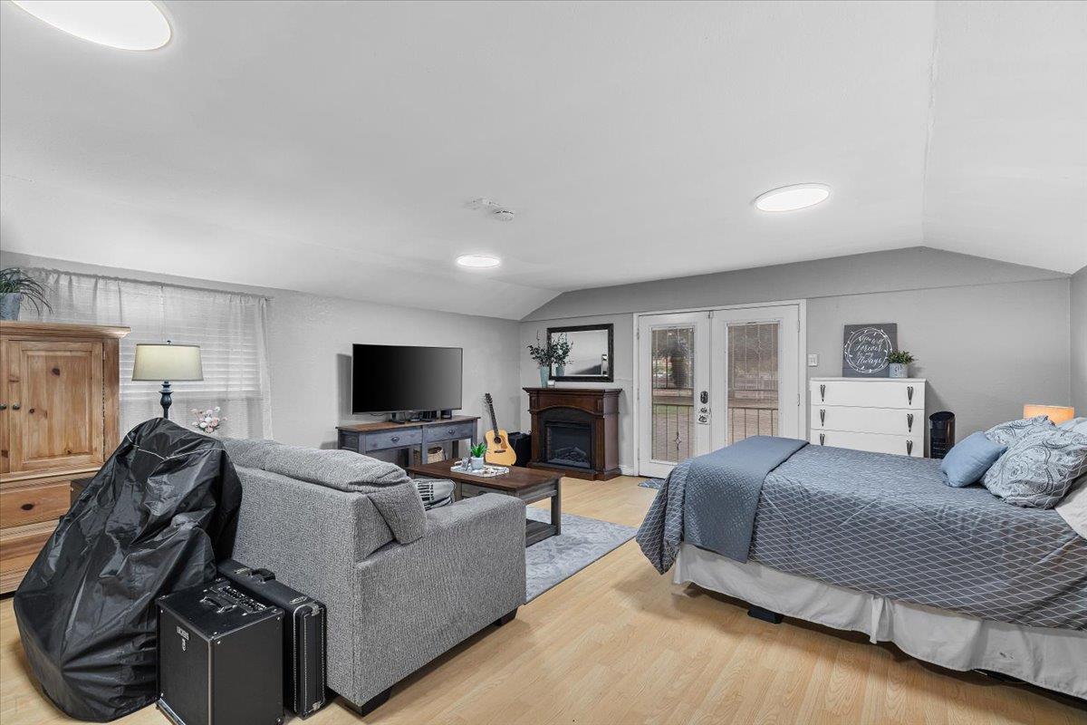 4301 Santa Fe Street