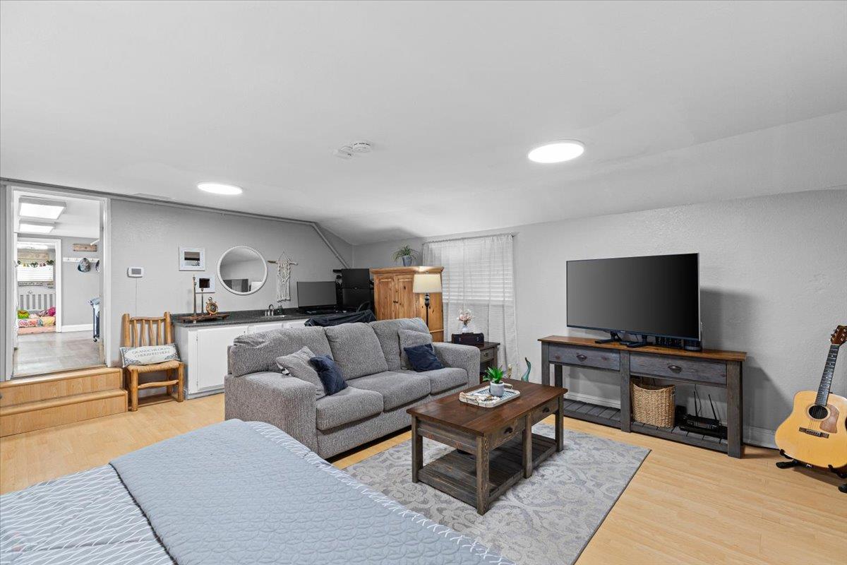 4301 Santa Fe Street