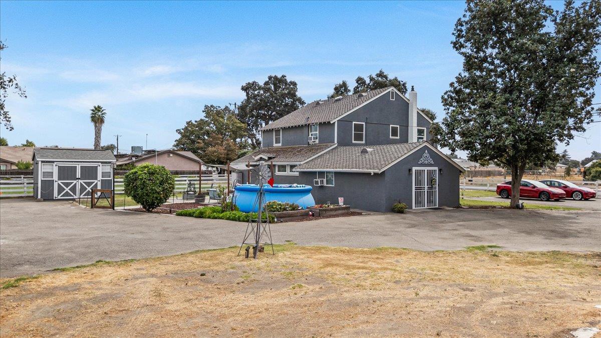 4301 Santa Fe Street