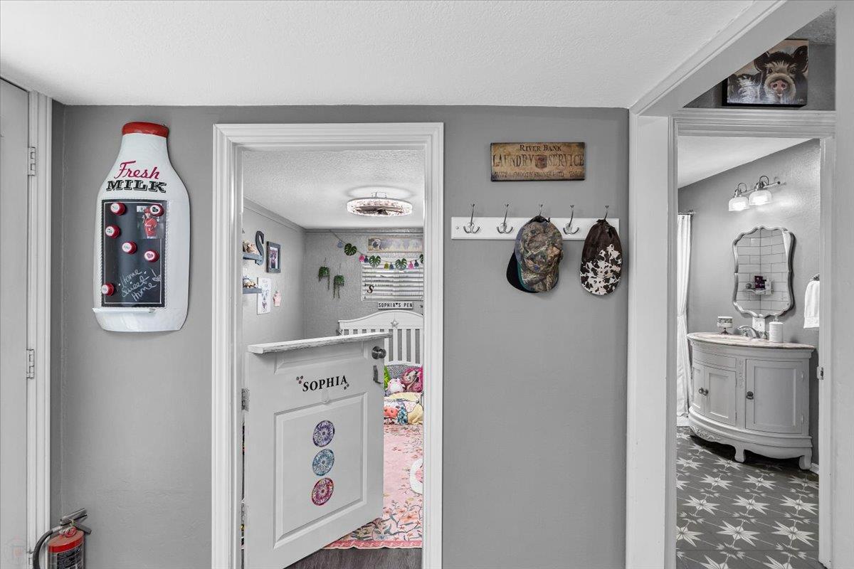 4301 Santa Fe Street