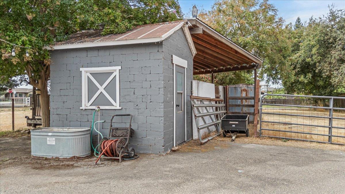 4301 Santa Fe Street