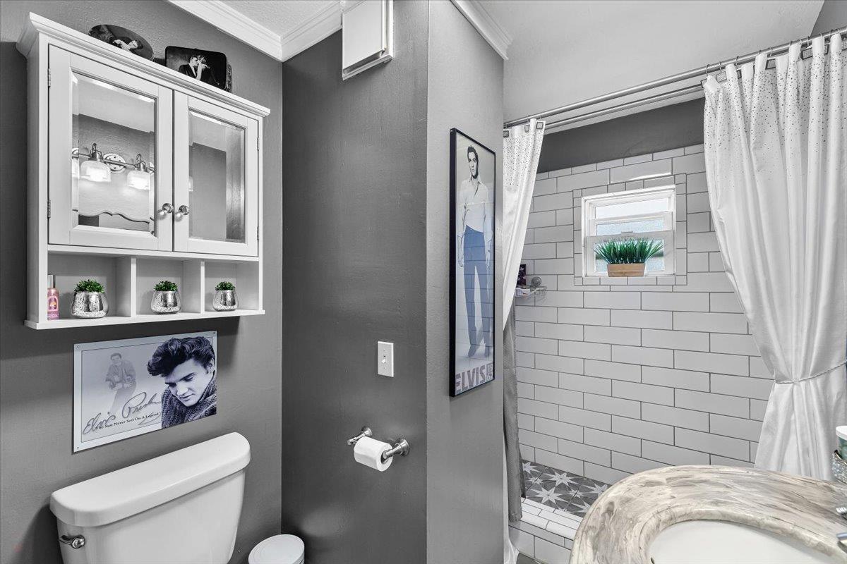 4301 Santa Fe Street