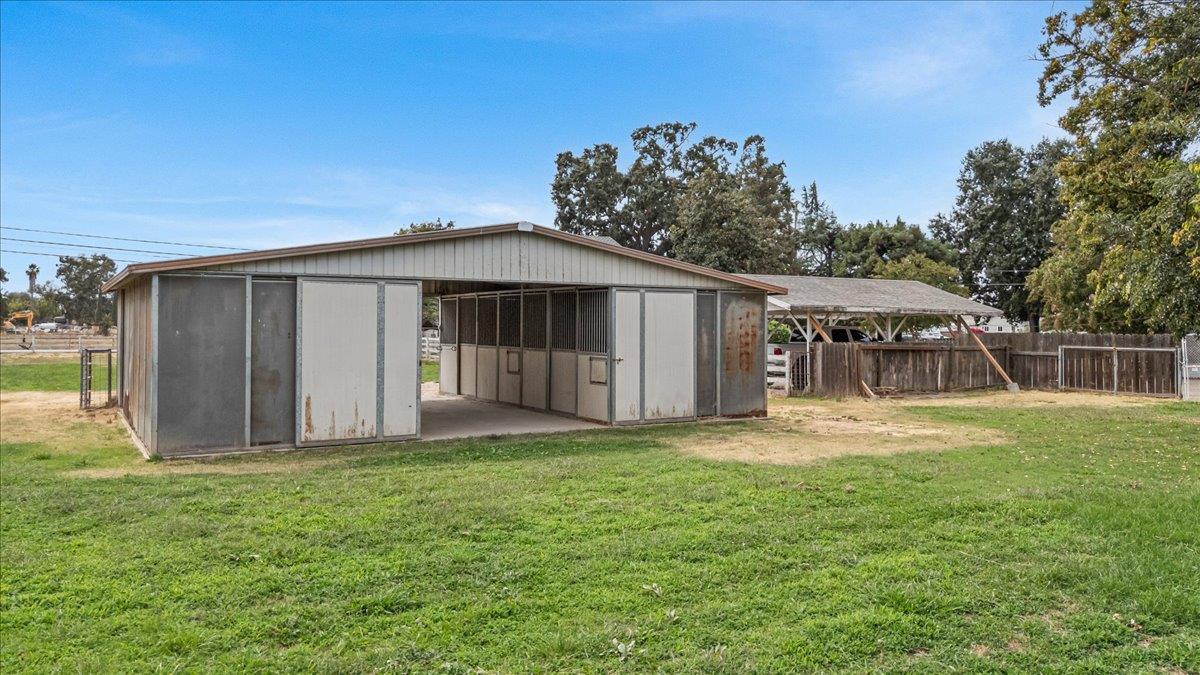 4301 Santa Fe Street