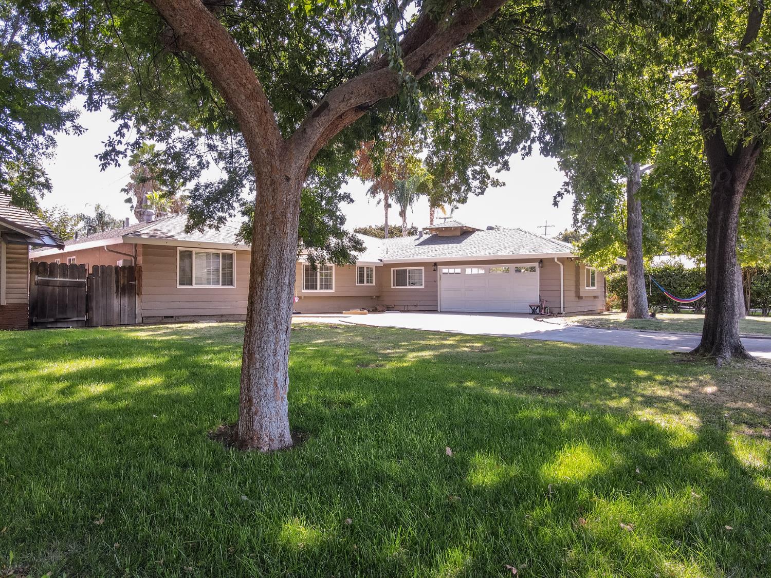 2806 Tahoe Drive