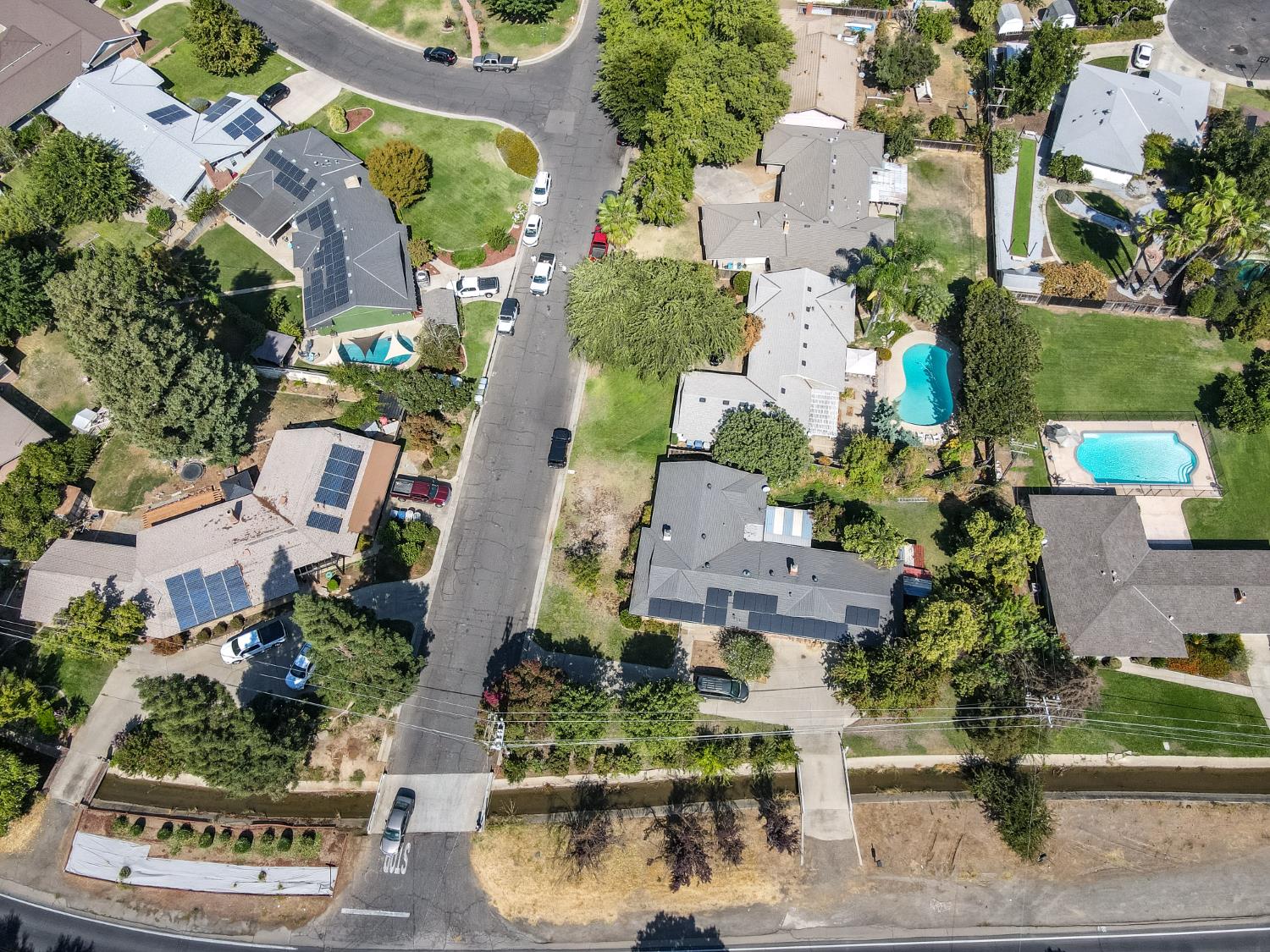 2806 Tahoe Drive