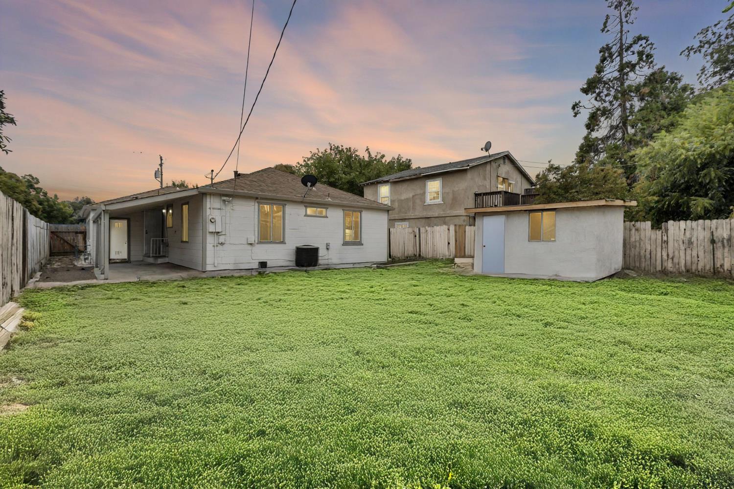 2533 Oxford Way