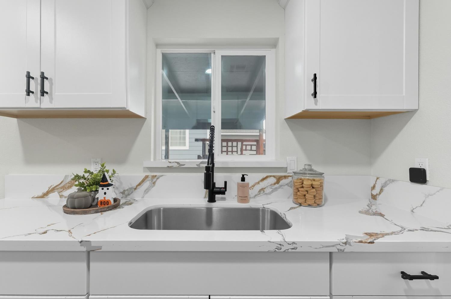 3724 Kentucky Avenue