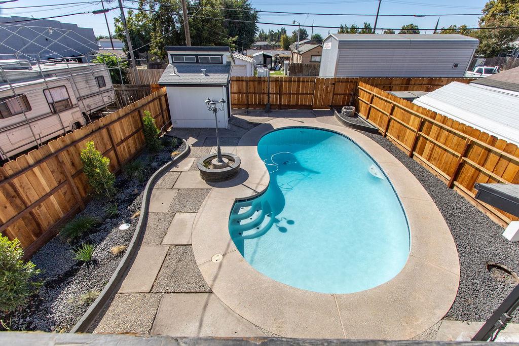 3749 San Joaquin Avenue