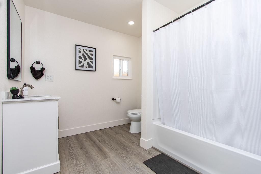 3749 San Joaquin Avenue