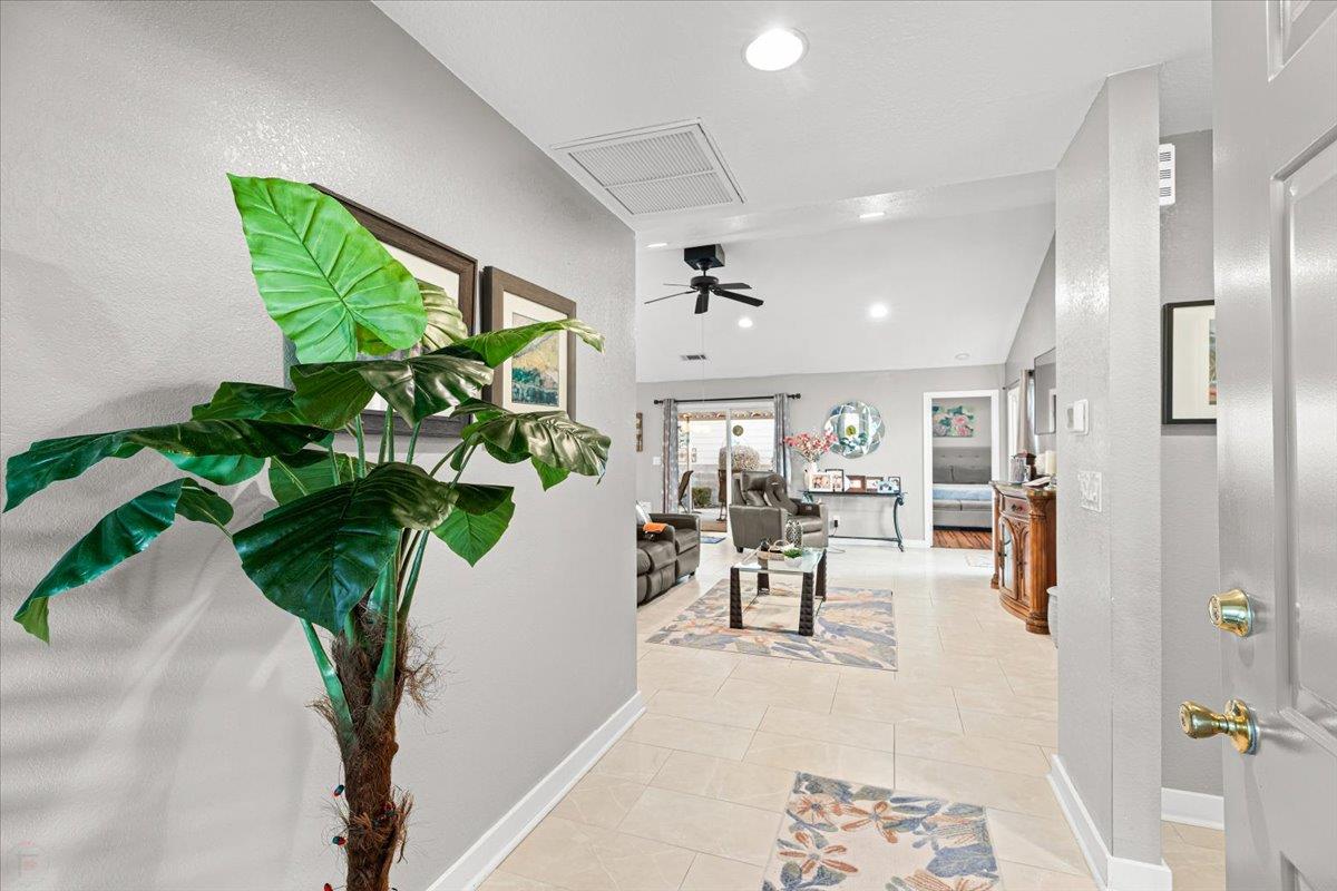 2344 St Lawrence Lane